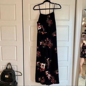 Floral jumpsuit with cutout back